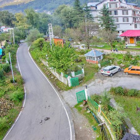 White Mountain Hotel Manali  Ngoại thất bức ảnh