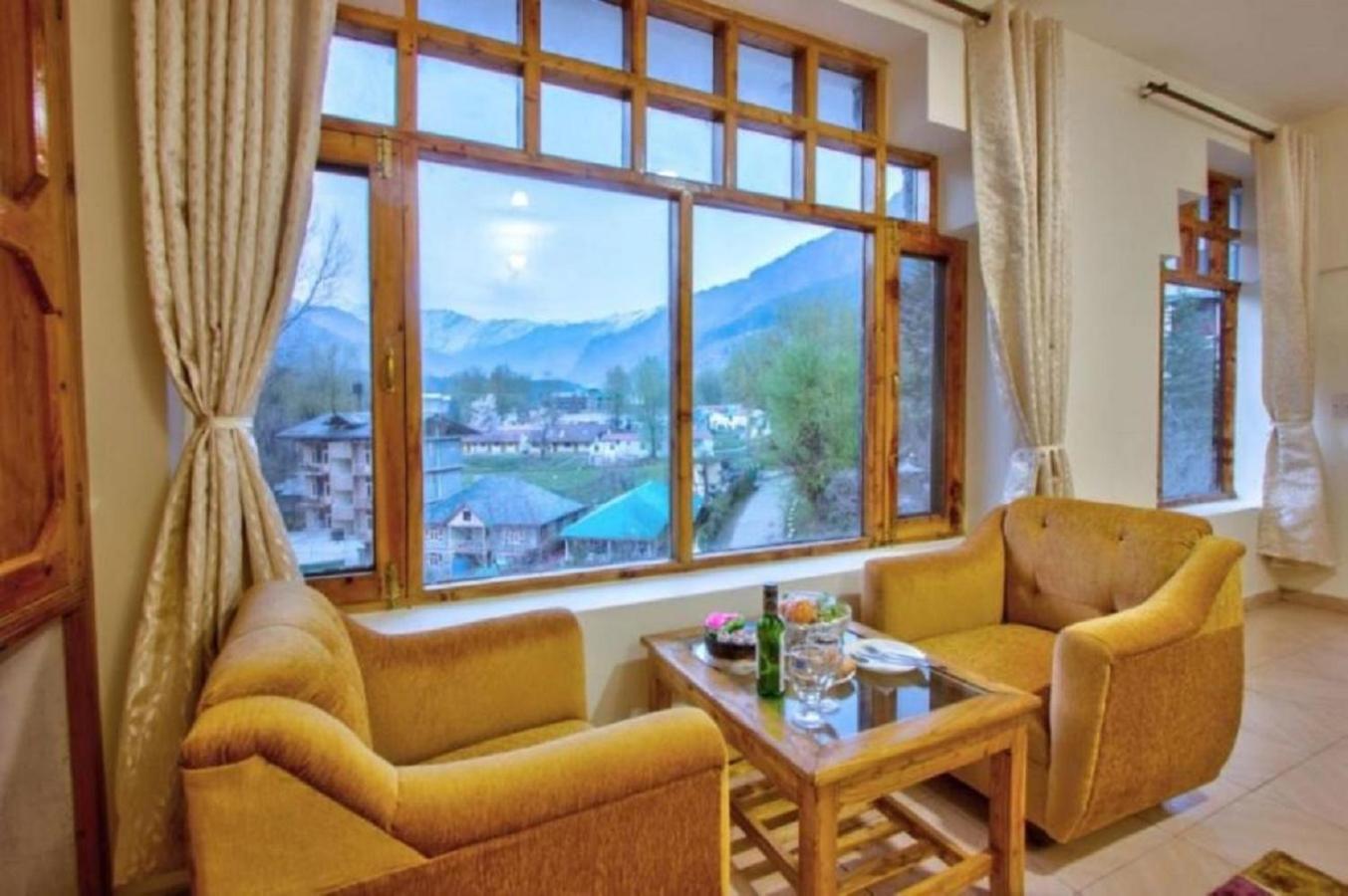 White Mountain Hotel Manali  Ngoại thất bức ảnh