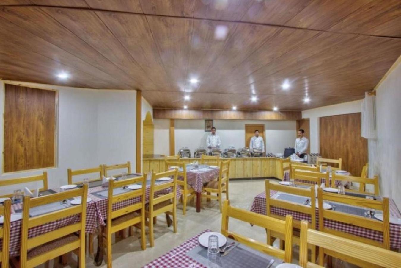 White Mountain Hotel Manali  Ngoại thất bức ảnh