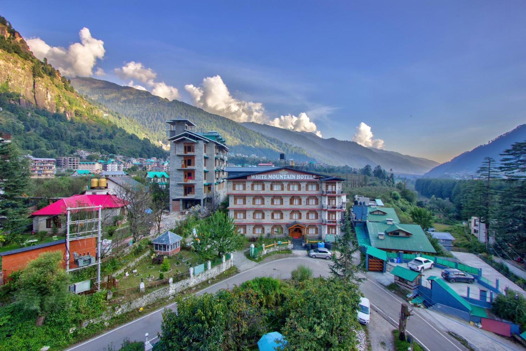 White Mountain Hotel Manali  Ngoại thất bức ảnh