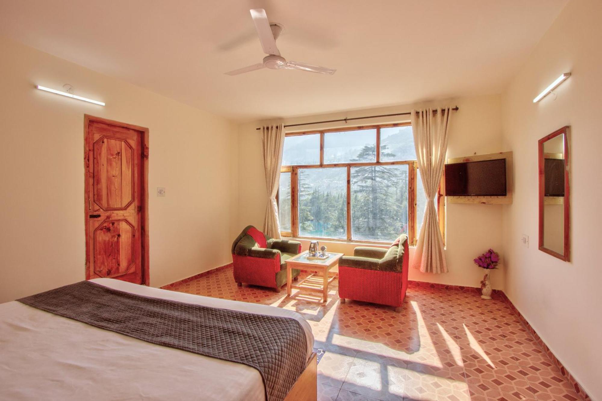 White Mountain Hotel Manali  Ngoại thất bức ảnh